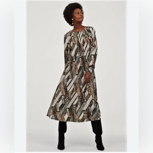 H&M NWOT Bohemian Maxi Dress - Size XS